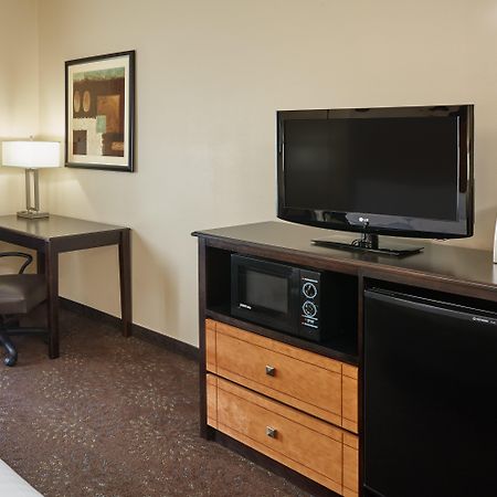 Holiday Inn Express Hotel & Suites Buford-Mall Of Georgia, An Ihg Hotel Екстериор снимка