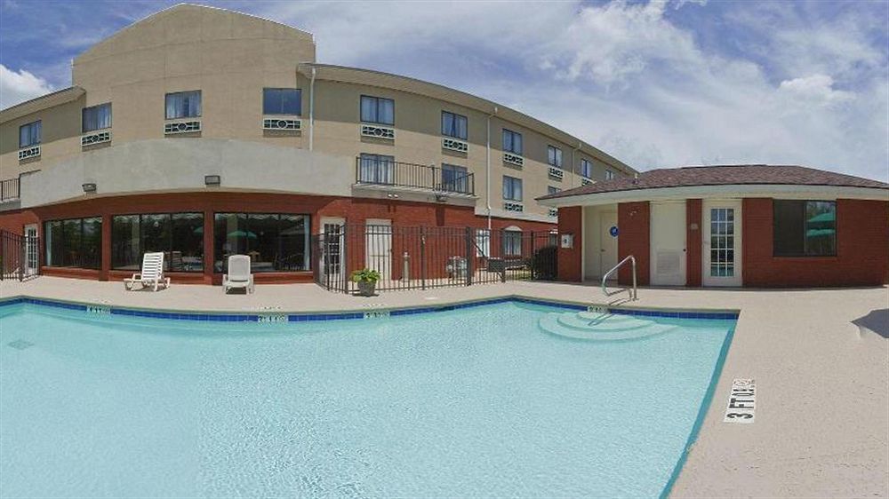 Holiday Inn Express Hotel & Suites Buford-Mall Of Georgia, An Ihg Hotel Екстериор снимка